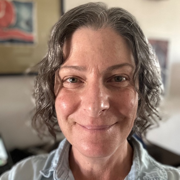 Meet your Posher, Victoria - Picture 2 of 4